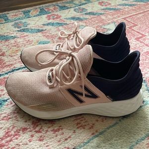 New Balance Fresh Foam Roav